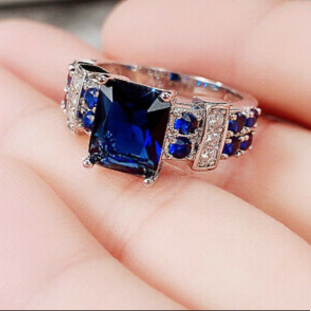 New 925 Sterling silver diamond Ring - Picture 1 of 4